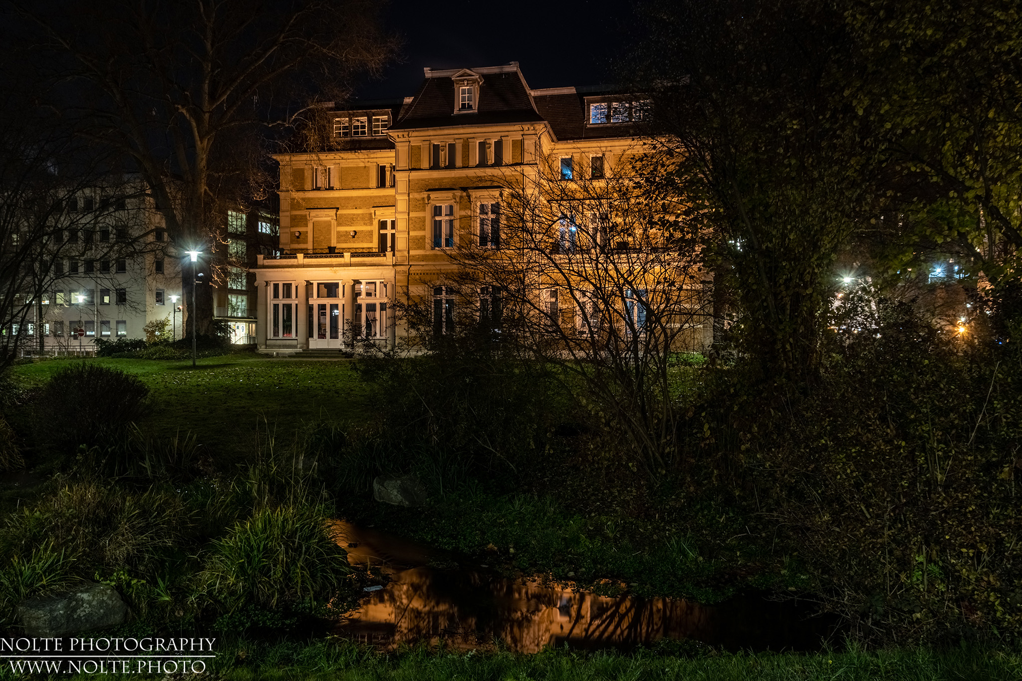 Villa Zanders mit Park und Strunde